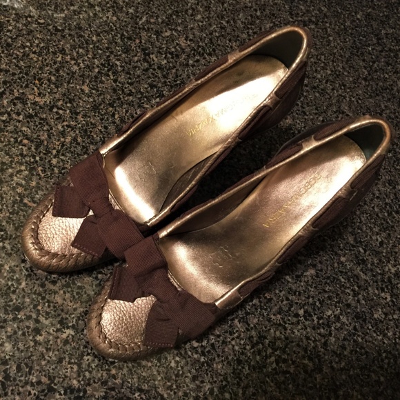 BCBG Max Azria Bronze/Brown Leather Heels 5.5/35.5 - Picture 2 of 8
